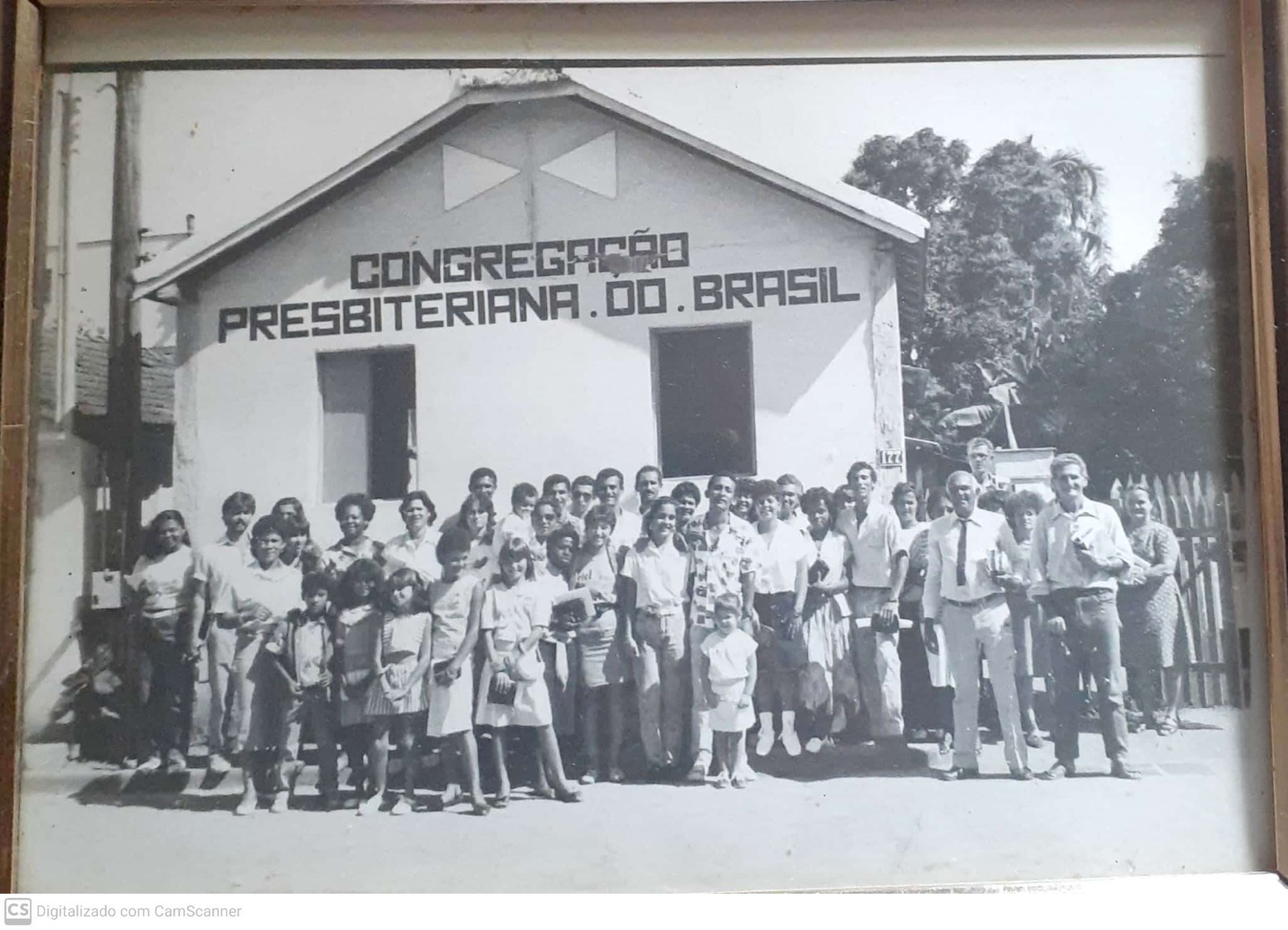 foto.Titulo